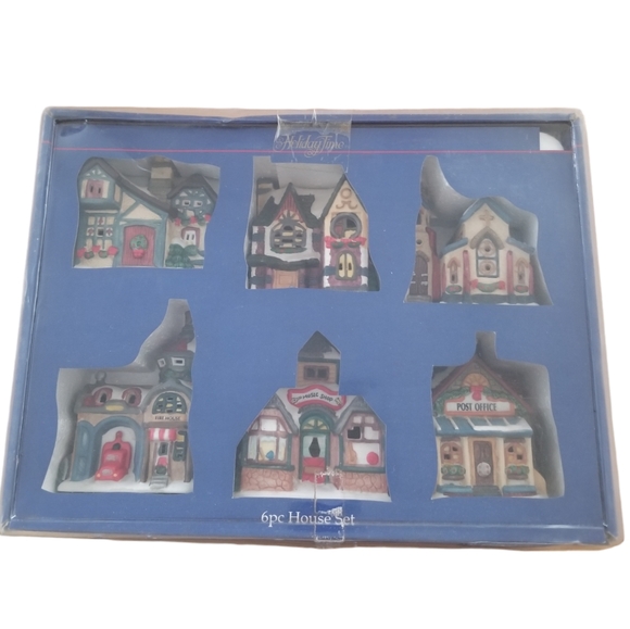 Vintage Holiday Time 6 Piece Village Collectibles House Set - Picture 2 of 10